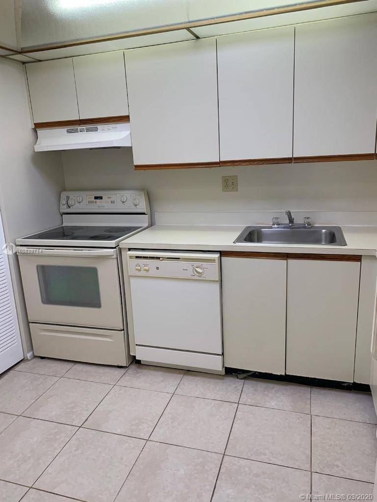 Tamarac, FL 33321,7925 S Colony Cir S #207