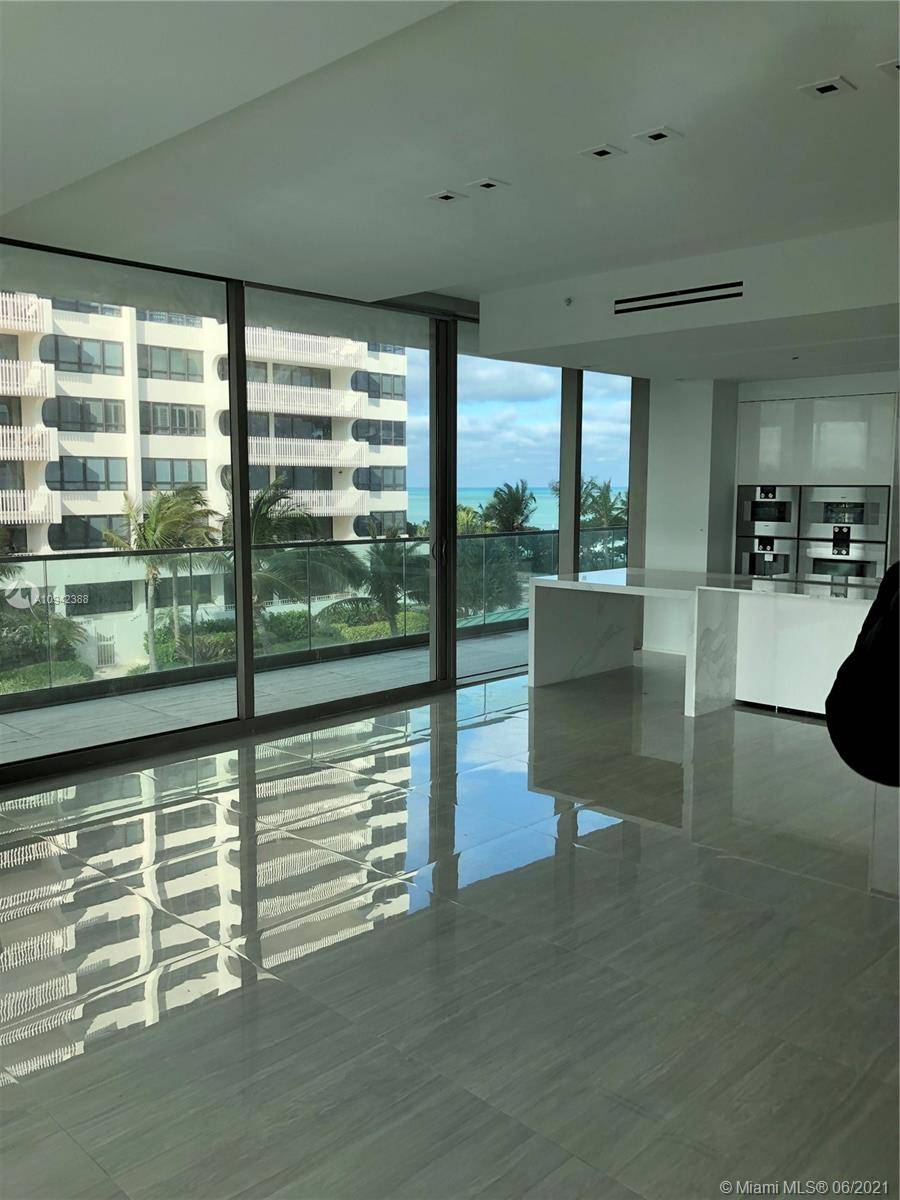 Bal Harbour, FL 33154,10203 Collins Ave #411