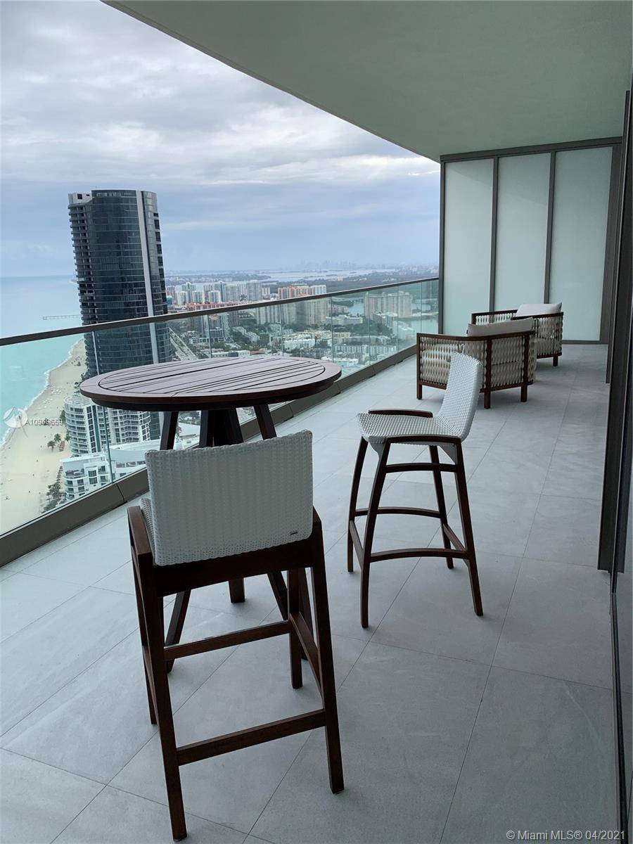 Sunny Isles Beach, FL 33160,18975 Collins Ave #4602