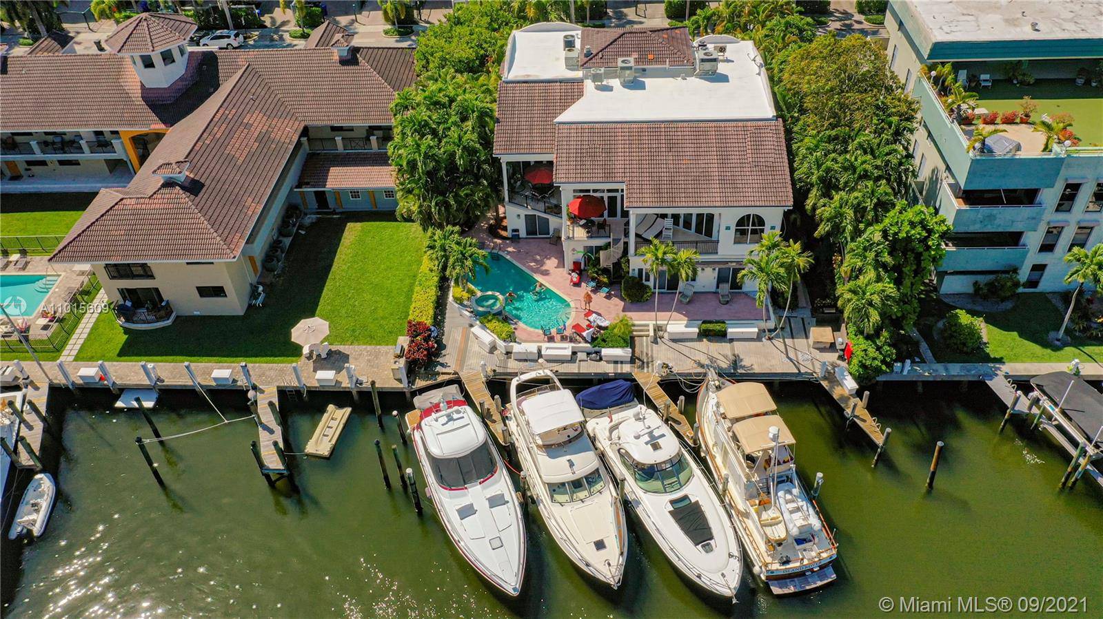 Fort Lauderdale, FL 33301,70 Isle Of Venice Dr #202