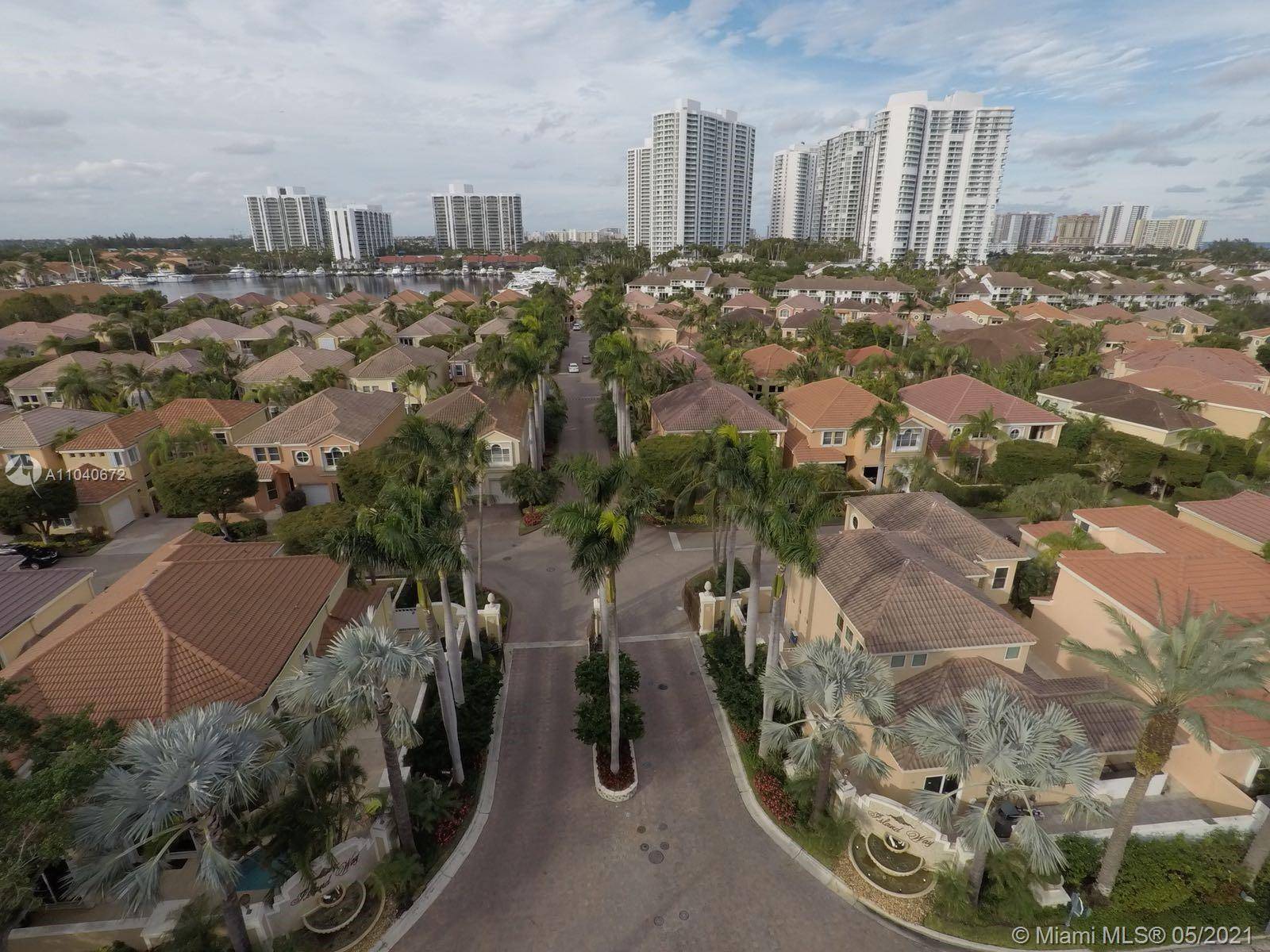 Aventura, FL 33180,3759 NE 207th Terr