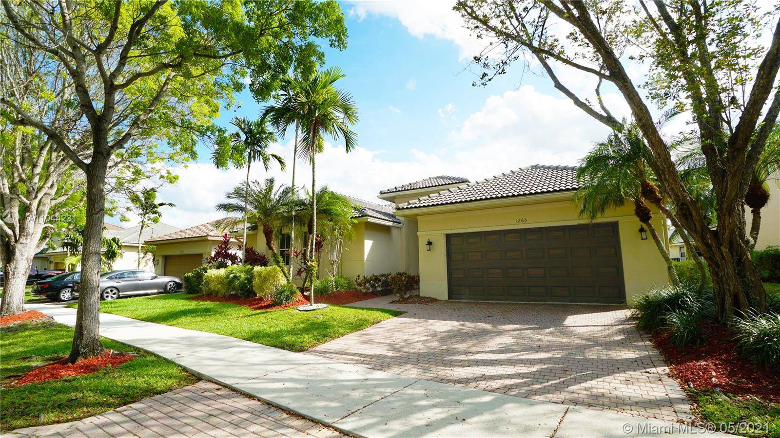 Weston, FL 33327,1265 Peregrine Way