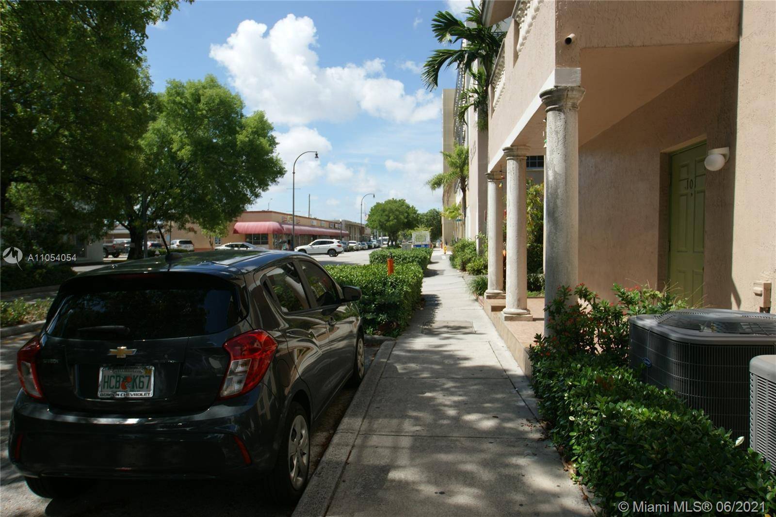 Hialeah, FL 33010,420 E 1st Avenue #B102