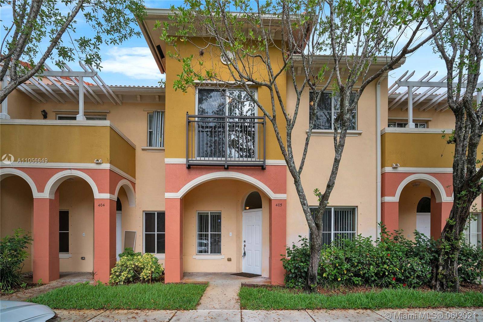 North Lauderdale, FL 33068,405 W Santa Catalina Cir #405