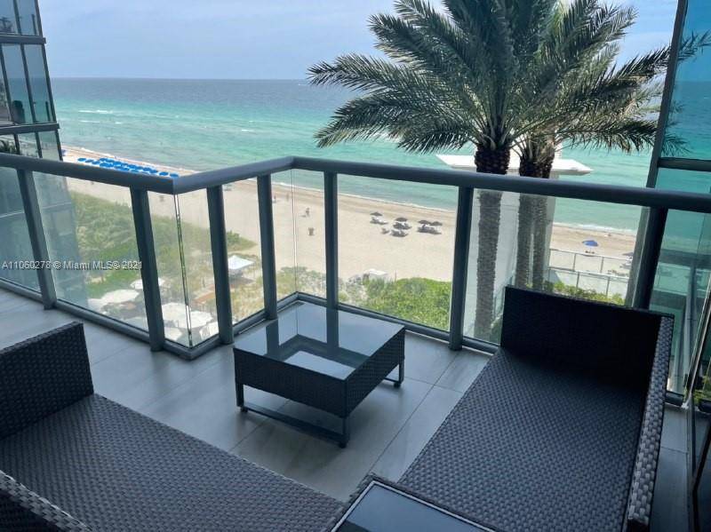 Sunny Isles Beach, FL 33160,17121 Collins Ave #808