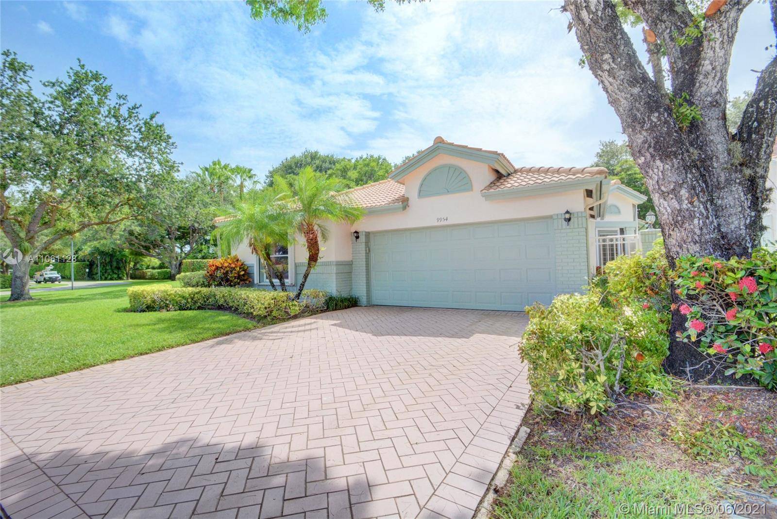 Boynton Beach, FL 33437,9954 Harbour Lake Cir