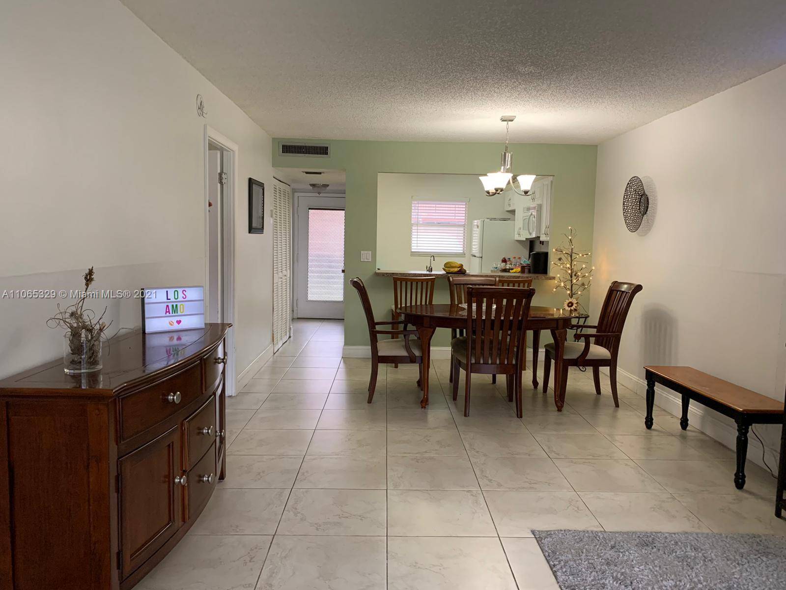 Margate, FL 33063,3200 Holiday Springs Blvd #3-104