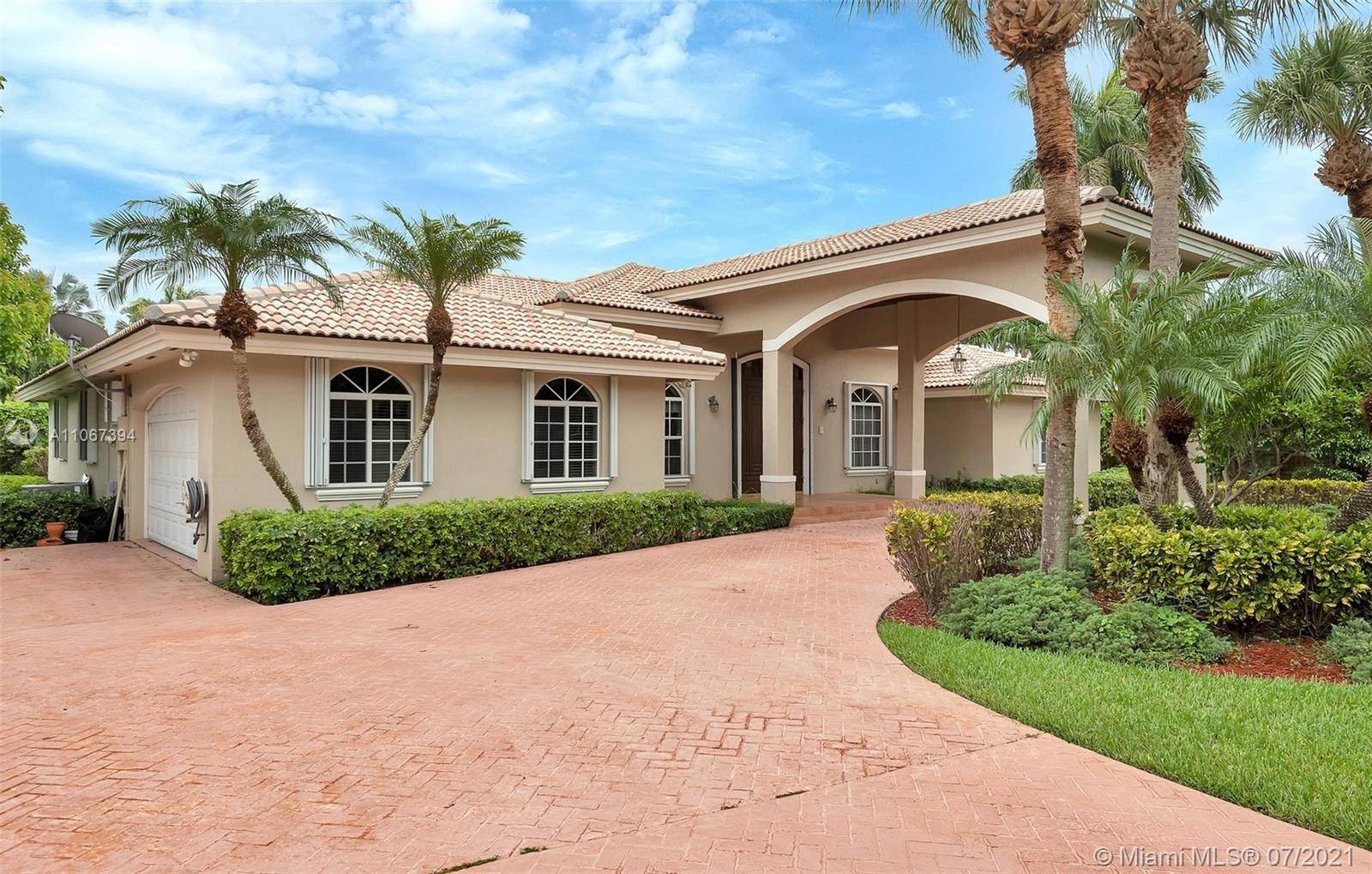 Palmetto Bay, FL 33157,8350 SW 152nd St