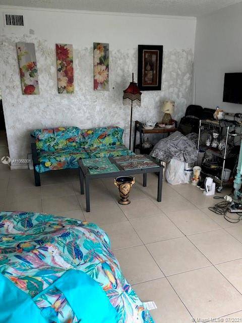 Miami Gardens, FL 33169,55 NW 204th St #12