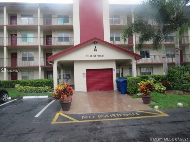 Pembroke Pines, FL 33027,901 SW 128th Ter #403A