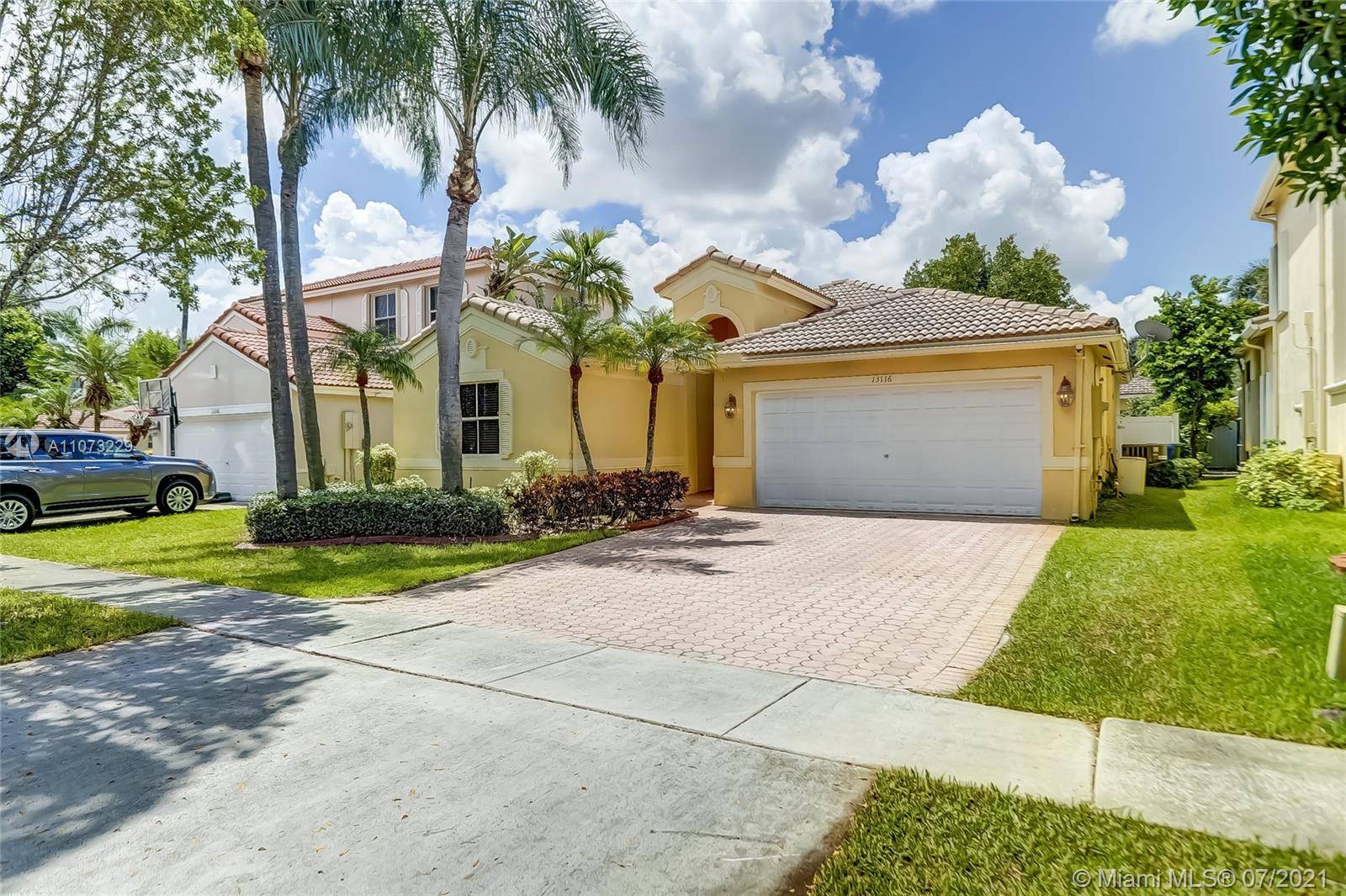 Miramar, FL 33027,13116 SW 31st St