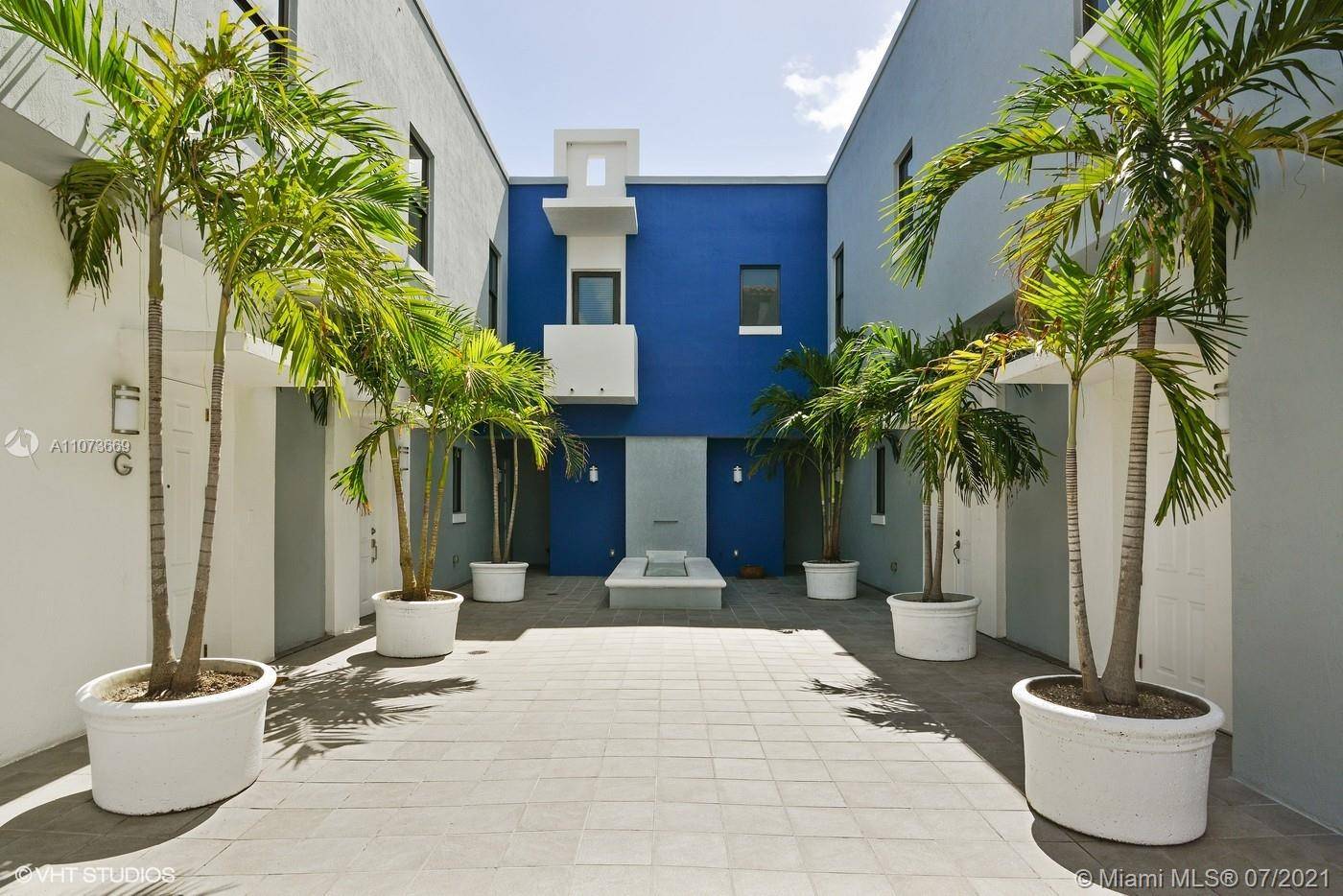South Miami, FL 33143,5864 SW 74th Ter #C