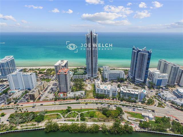 Miami Beach, FL 33141,6365 SE Collins Ave #2406