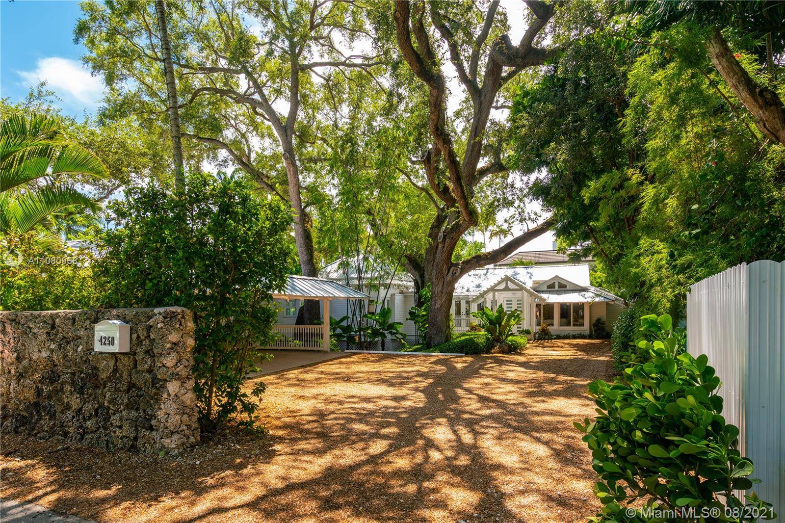 Coconut Grove, FL 33133,4250 Lennox Dr