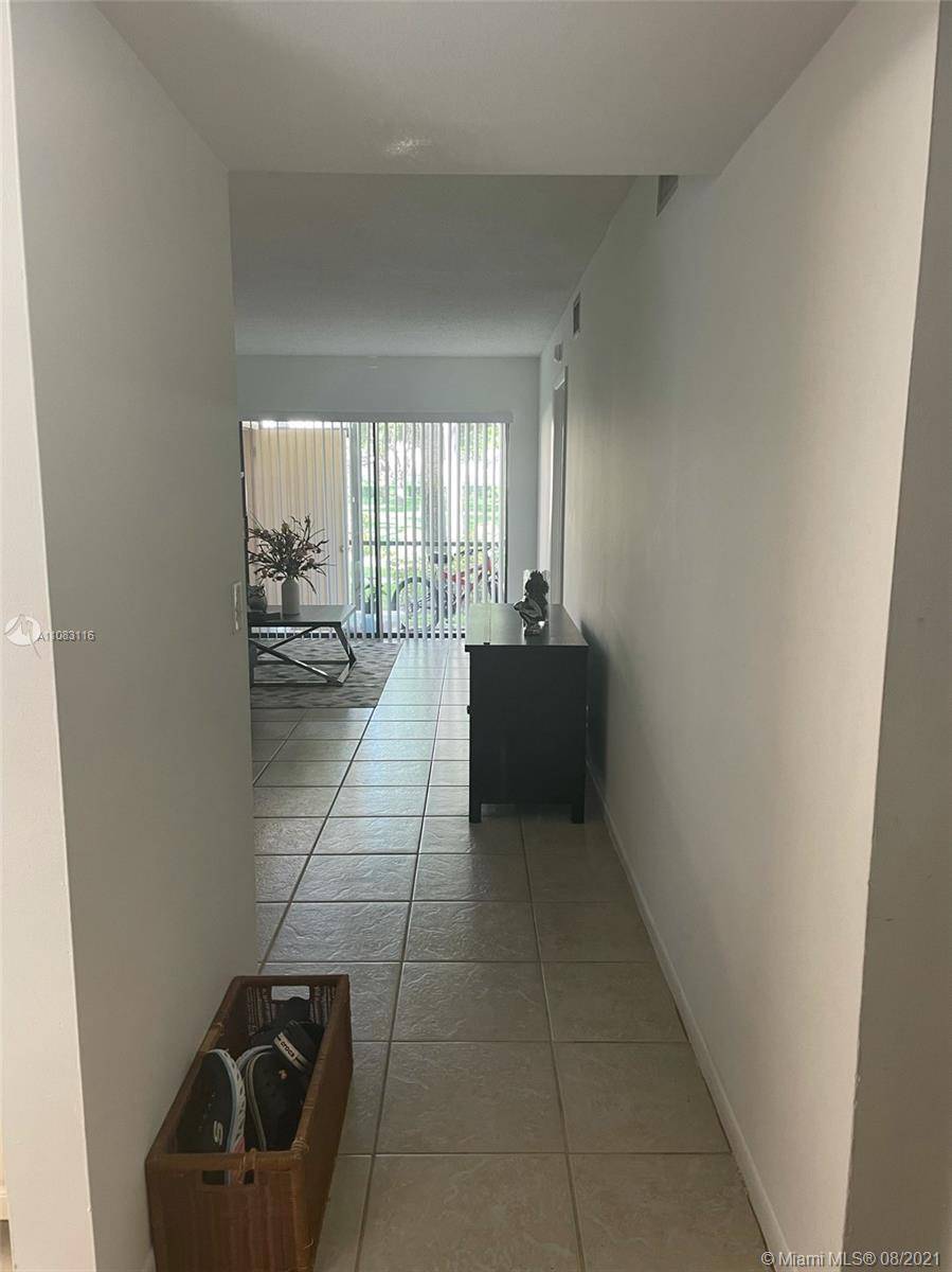 Boca Raton, FL 33433,21950 Soundview Ter #102
