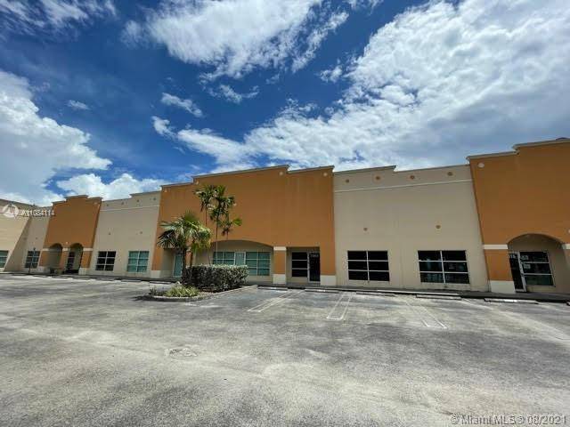 Medley, FL 33178,11413 NW 122nd St #16