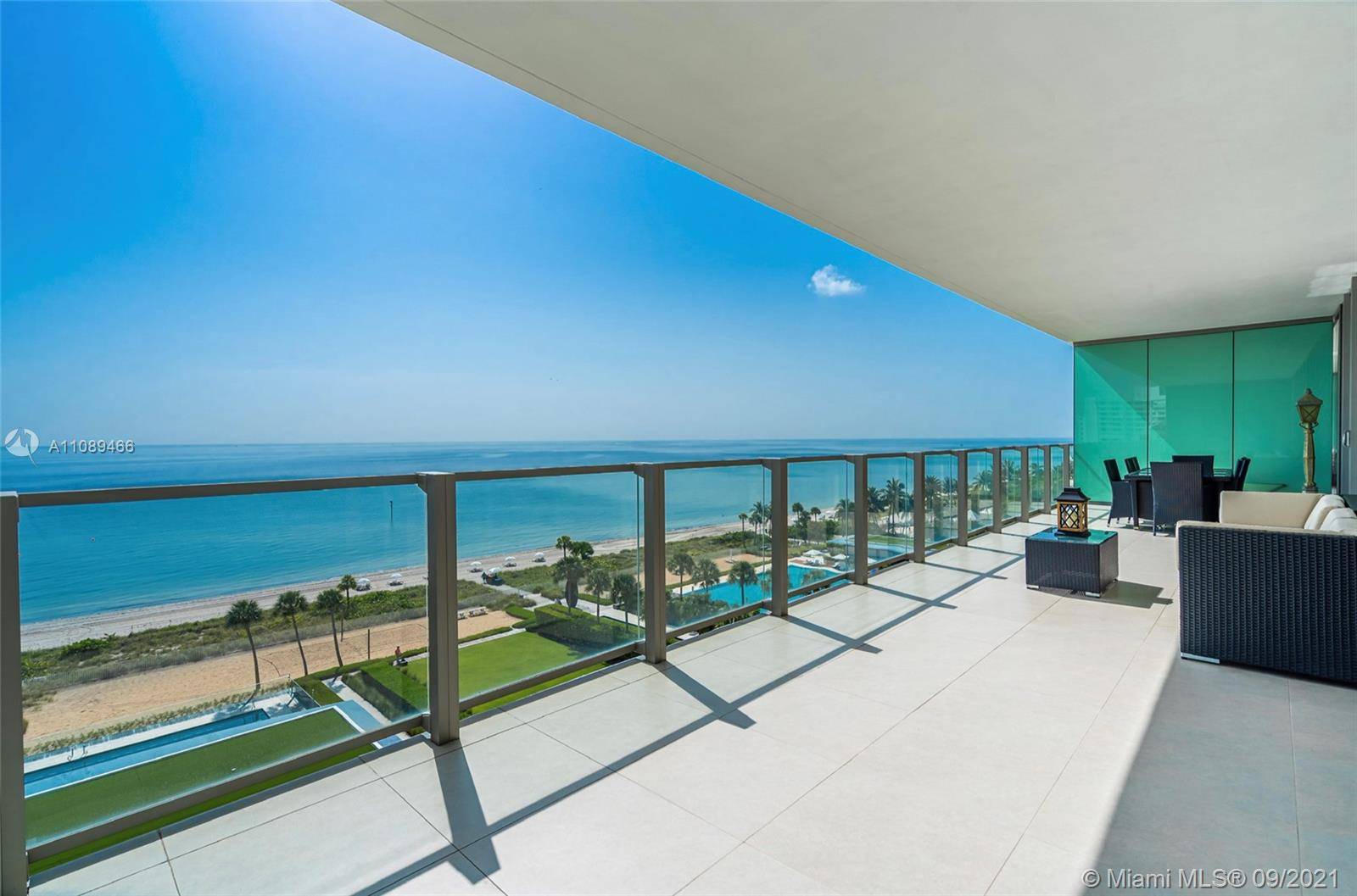 Key Biscayne, FL 33149,350 OCEAN DR #802N