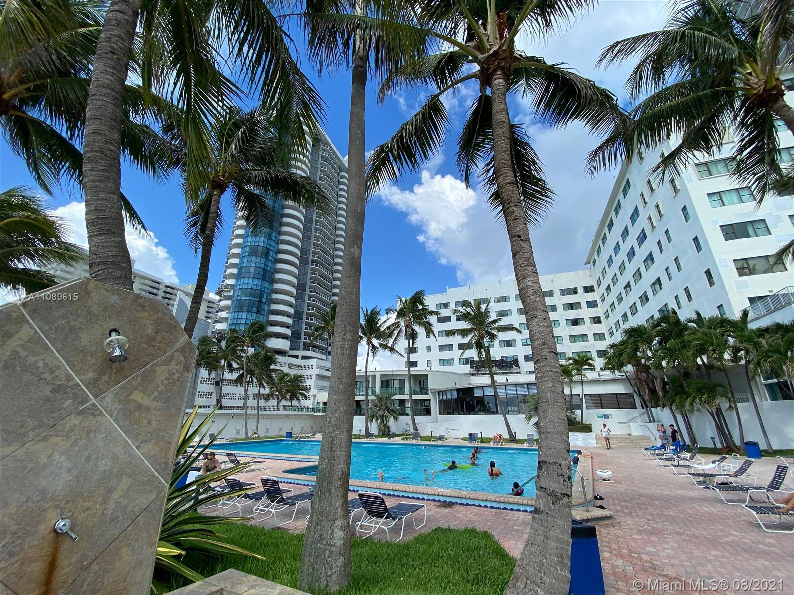 Miami Beach, FL 33141,6345 Collins Ave #816