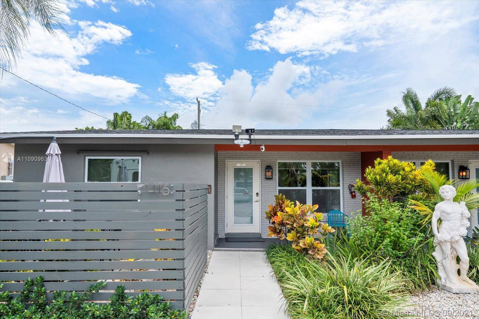 Wilton Manors, FL 33305,1416 NE 23rd St Unit 1-2