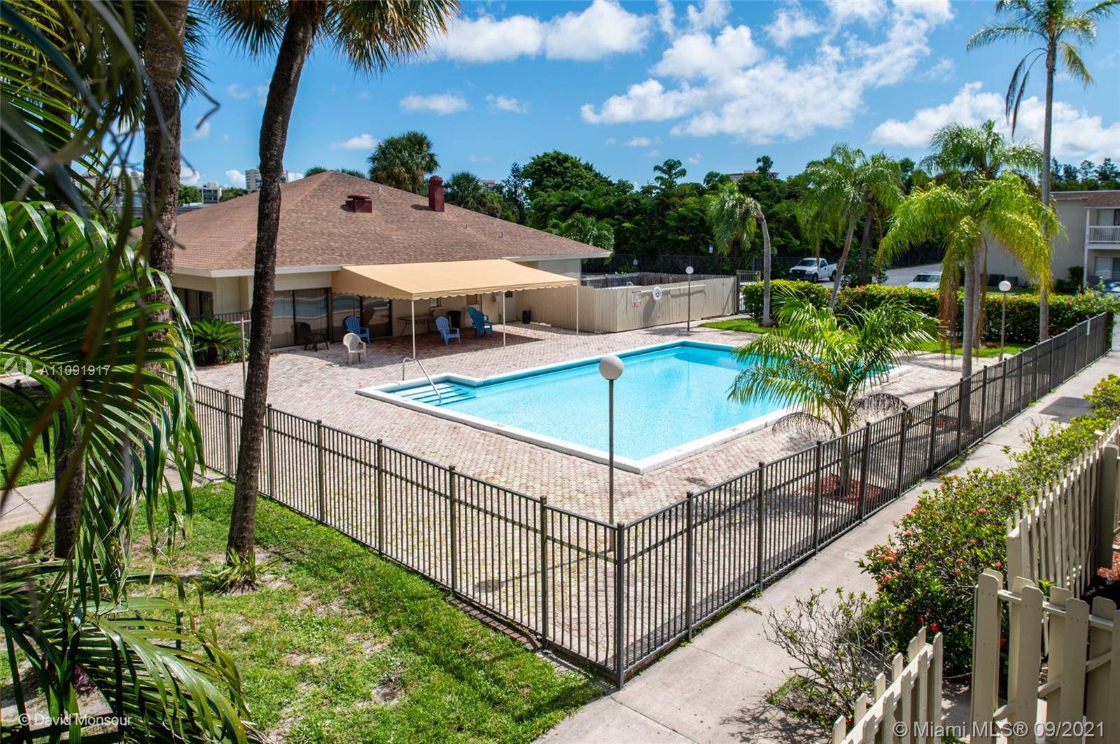 West Palm Beach, FL 33401,1500 N Congress Ave #A213