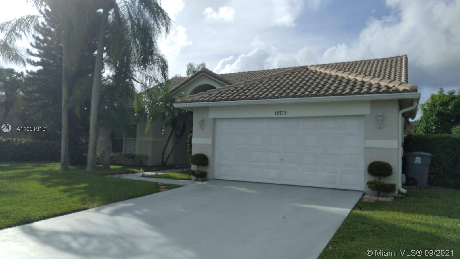 Boca Raton, FL 33498,10775 Cypress Bend Dr