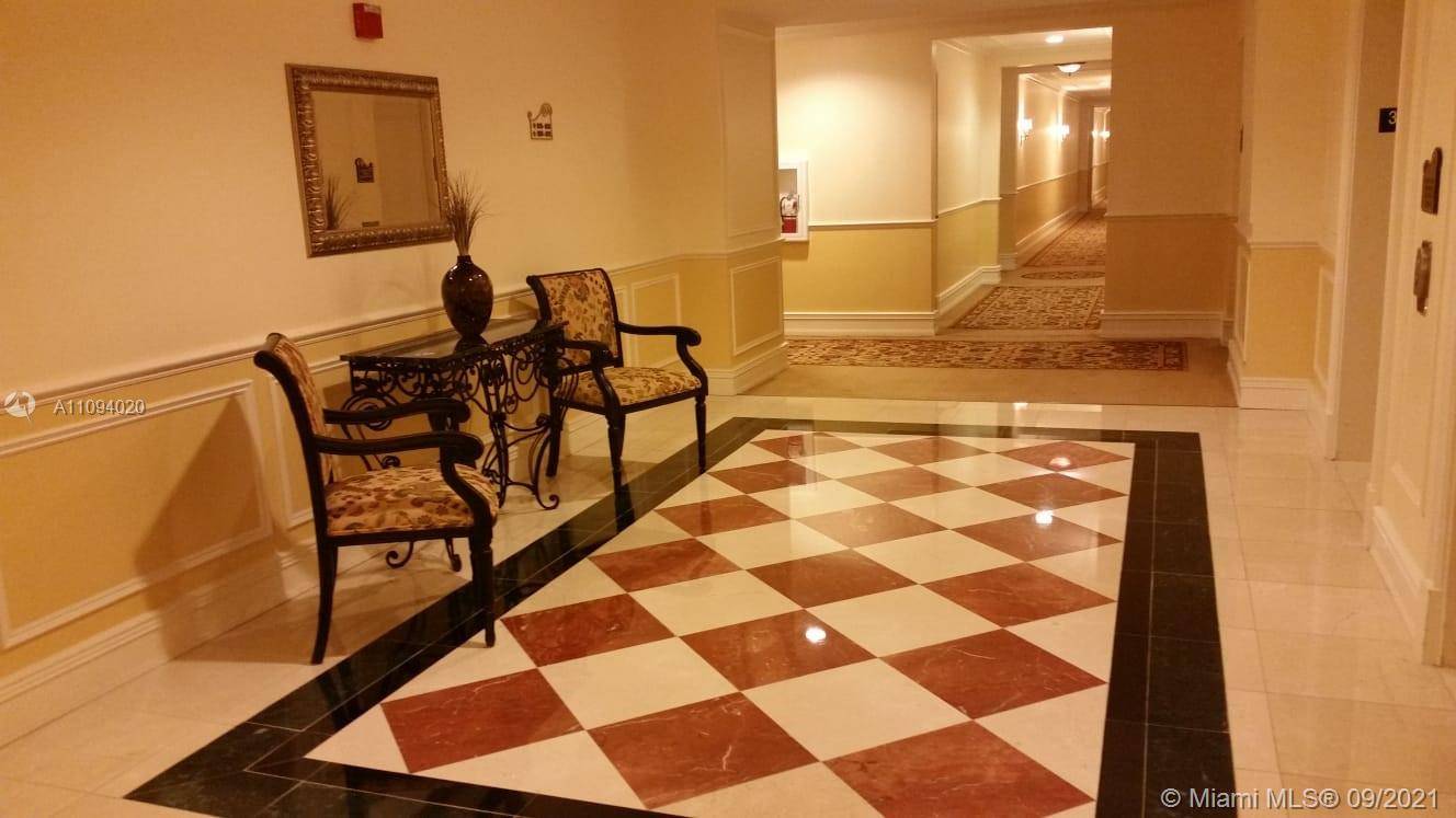 Weston, FL 33331,16101 Emerald Estates Dr #342