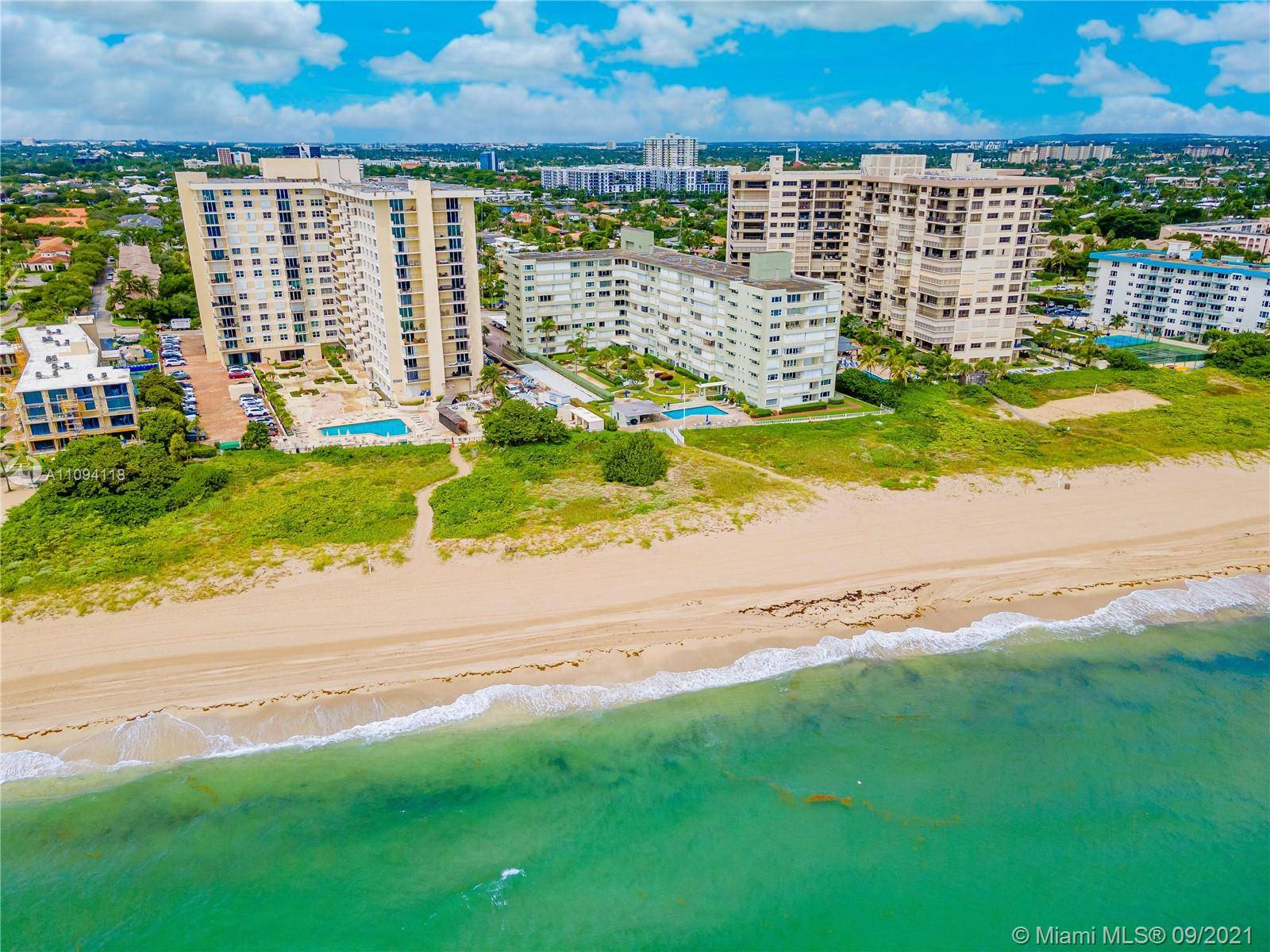 Lauderdale By The Sea, FL 33062,1850 S Ocean Blvd #207