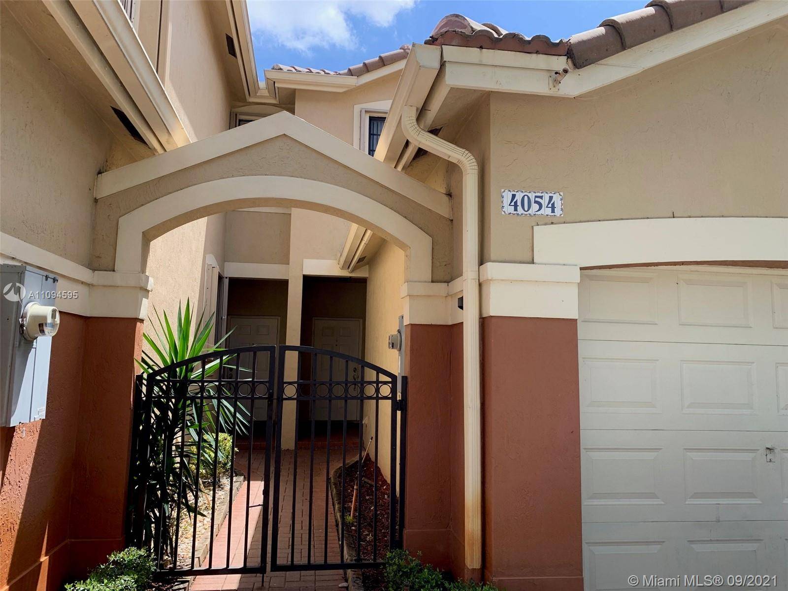 Weston, FL 33332,4054 Timber Cove Ln #4054