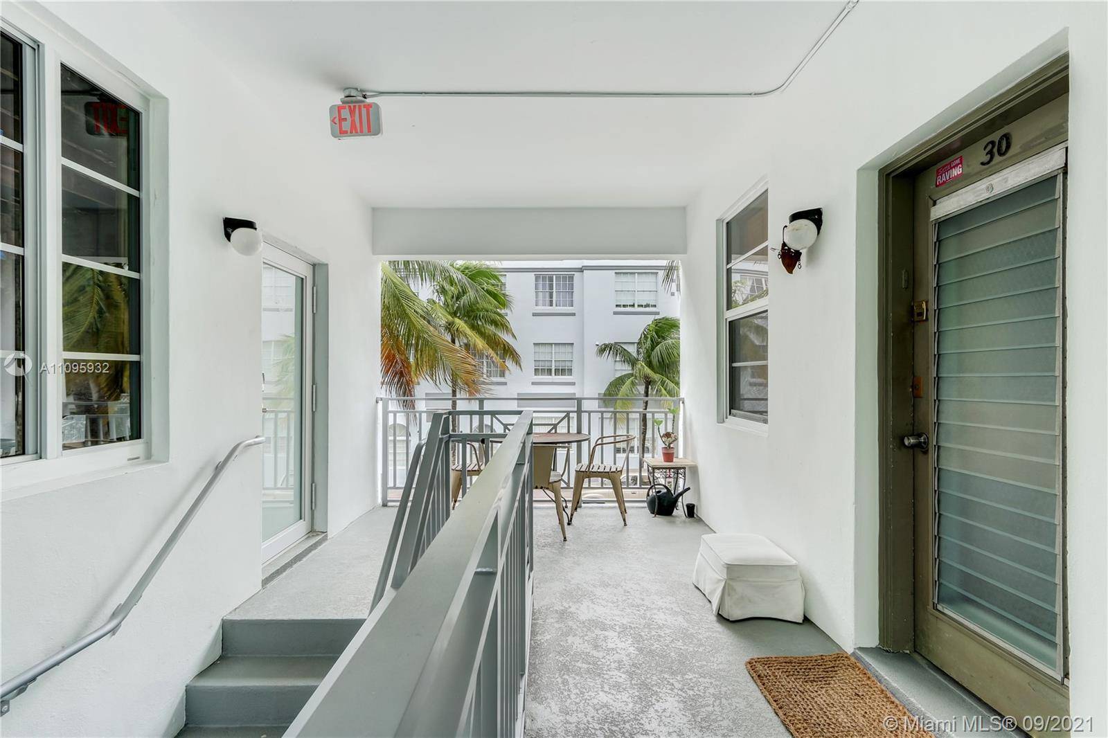 Miami Beach, FL 33139,135 3rd St #30