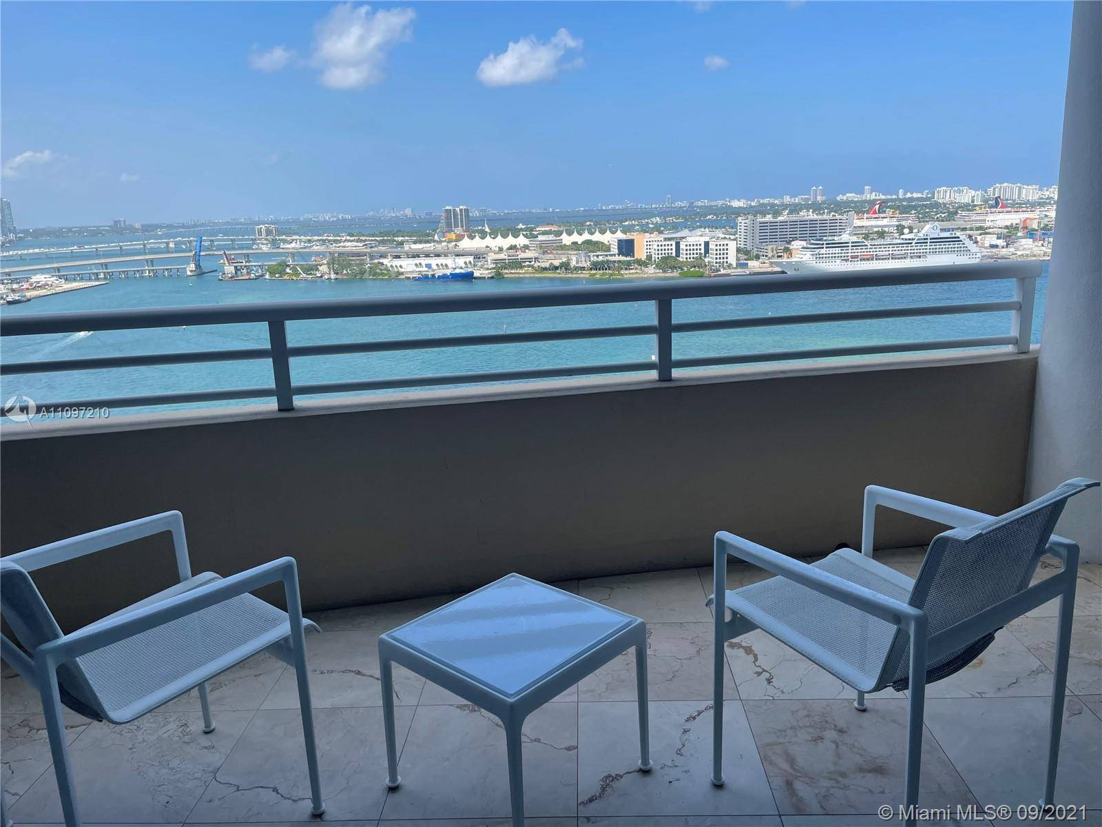 Miami, FL 33131,848 Brickell Key Dr #2202