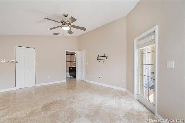 Weston, FL 33331,16502 Sapphire St