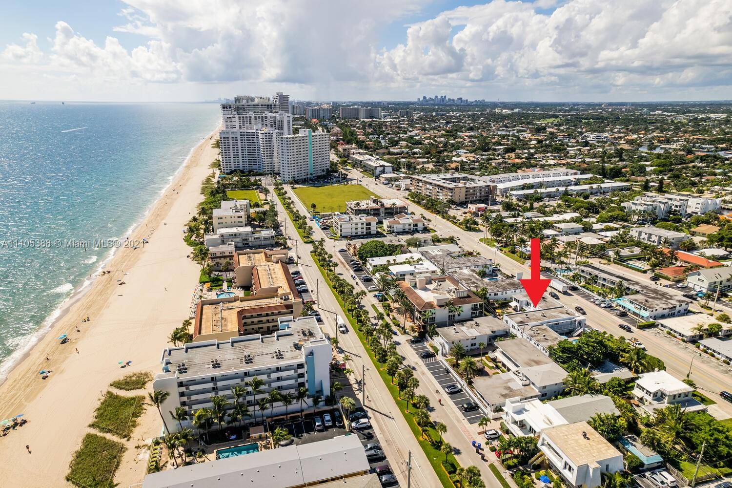 Lauderdale By The Sea, FL 33308,4228 N Ocean Dr #12