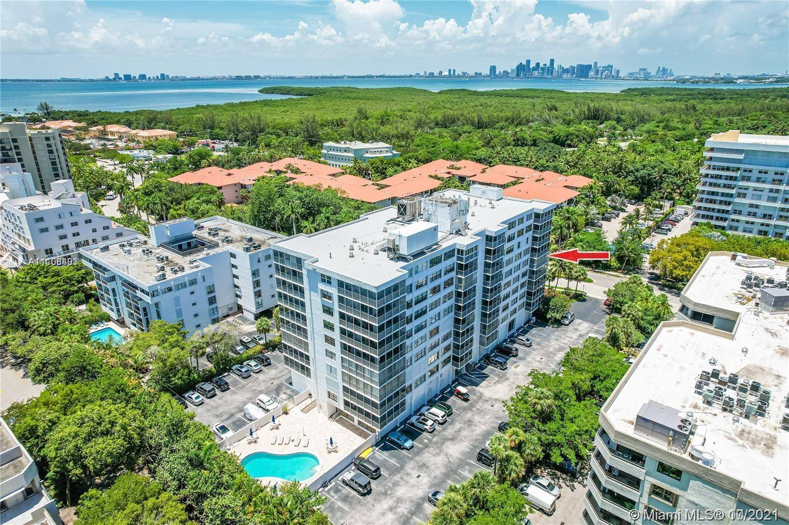 Key Biscayne, FL 33149,150 Ocean Lane Dr #6H