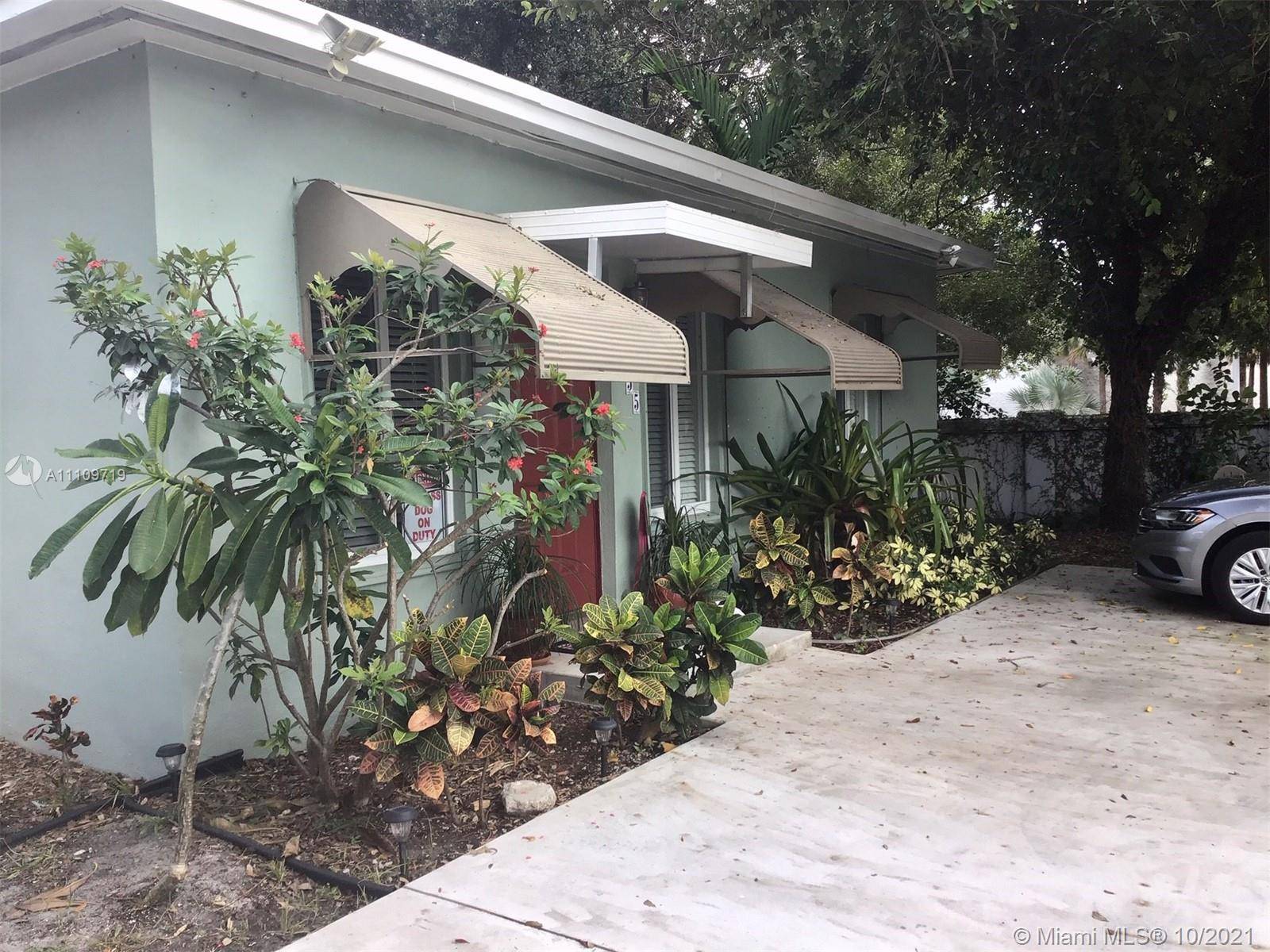 North Miami Beach, FL 33181,2055 NE 140th St