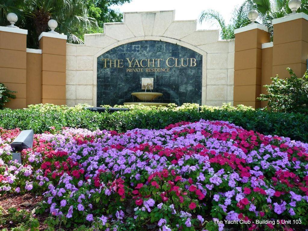 Aventura, FL 33180,19999 E Country Club Dr #1203