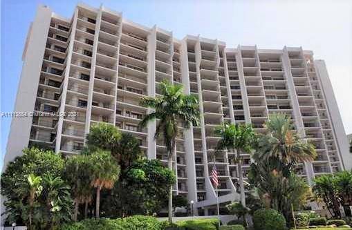 Lauderdale By The Sea, FL 33062,1800 S Ocean Blvd #1202