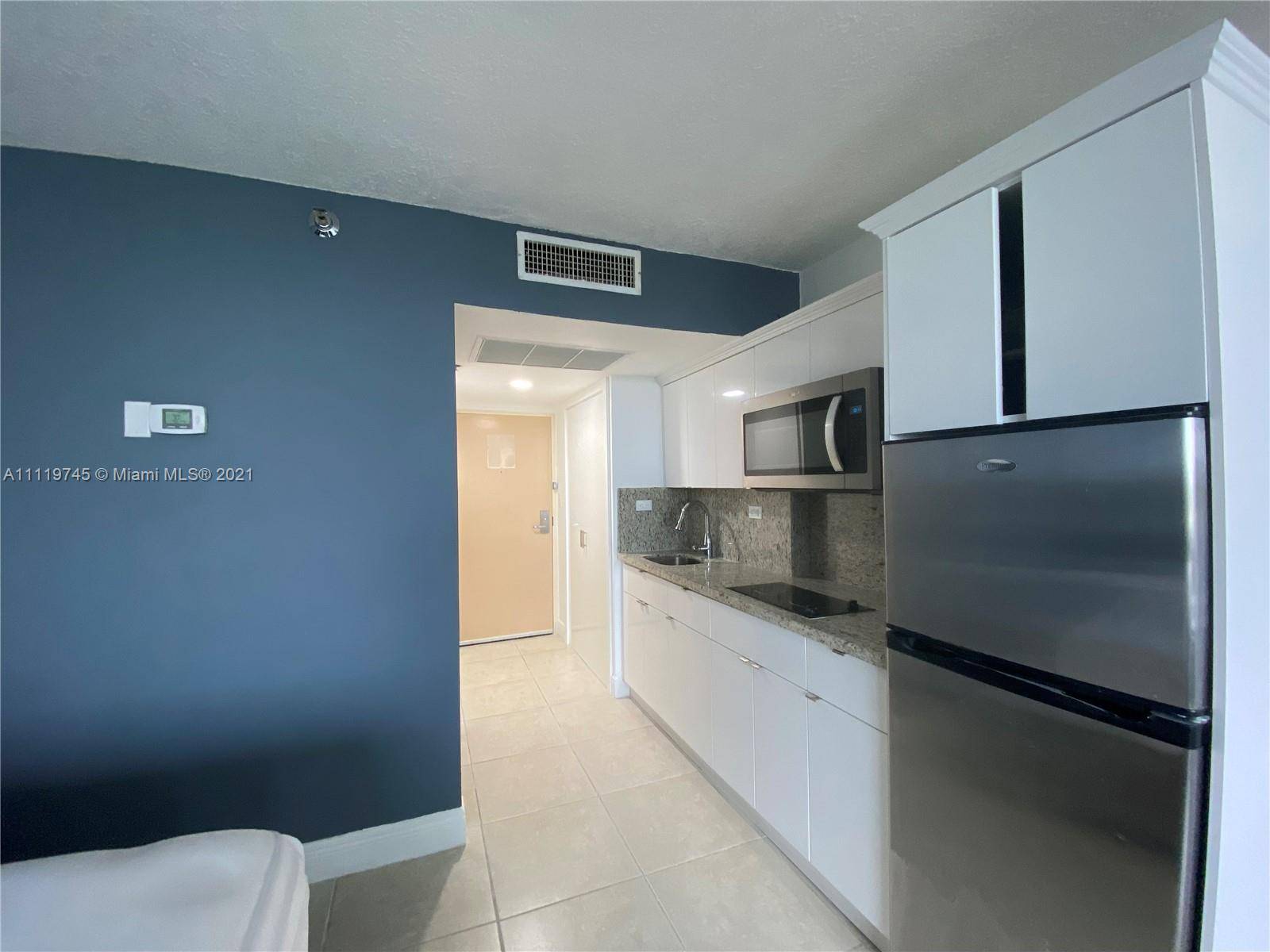 Sunny Isles Beach, FL 33160,19201 Collins Ave #841