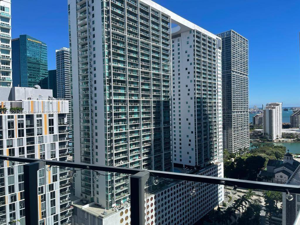 Miami, FL 33131,68 SE 6 STREET #2005