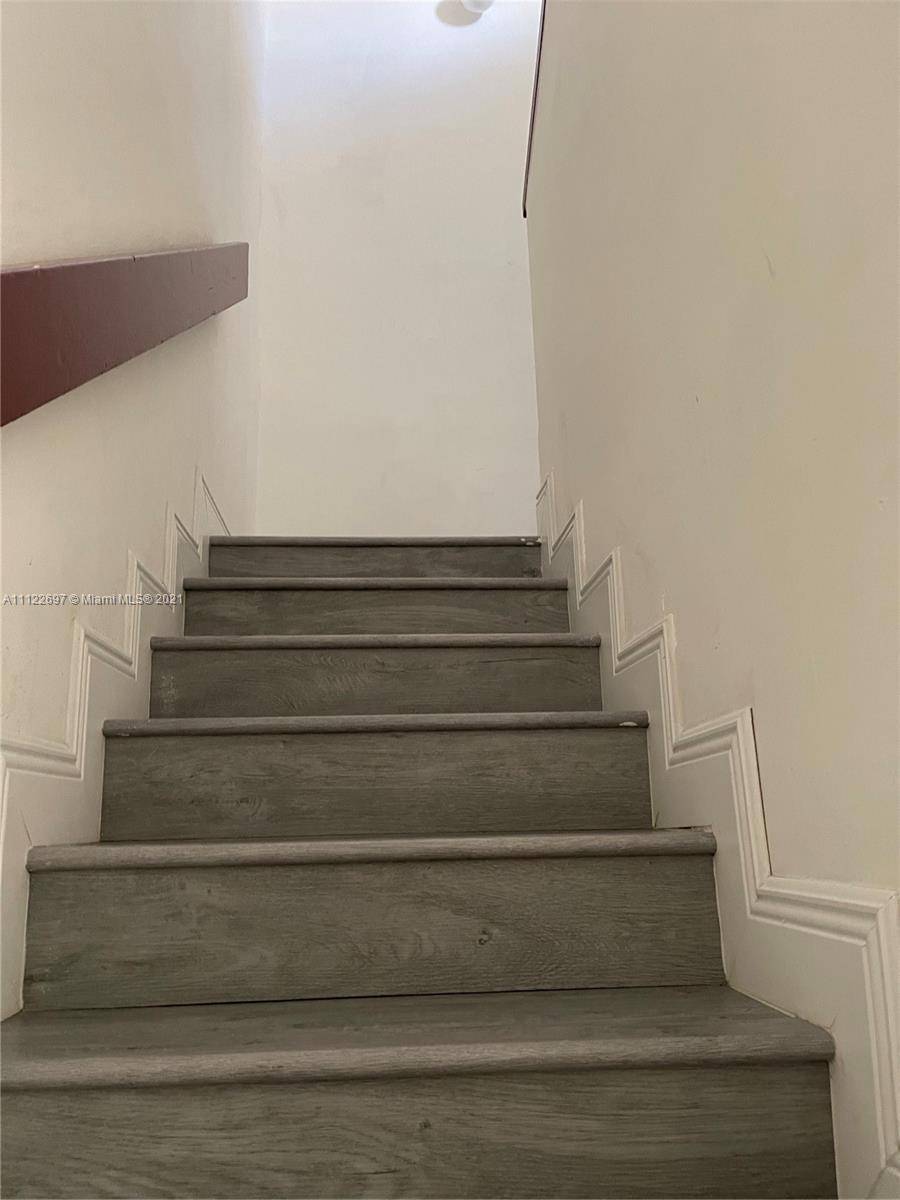 Miami, FL 33175,2050 SW 122nd Ave #22