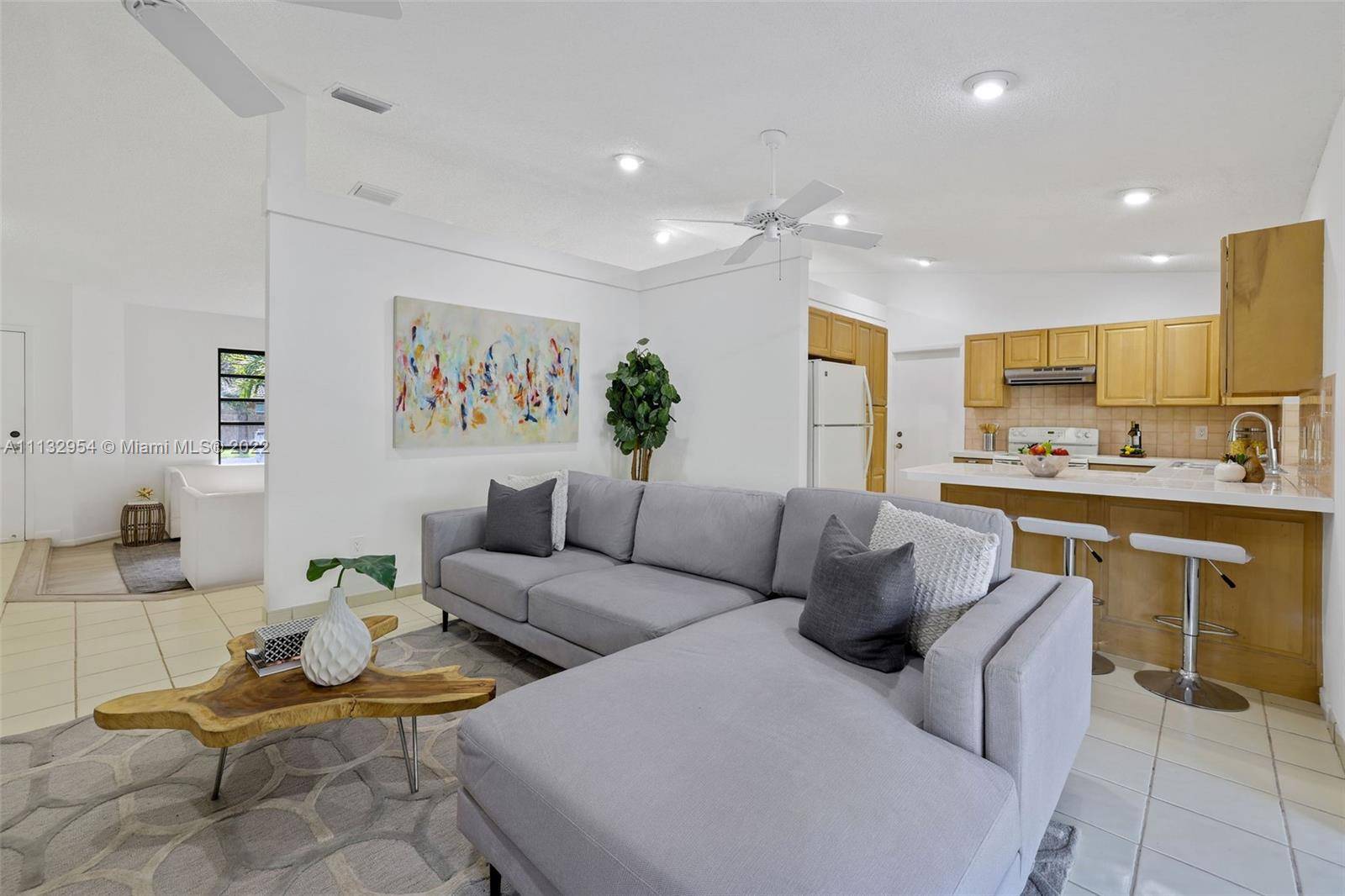 Palmetto Bay, FL 33157,8921 SW 160th St