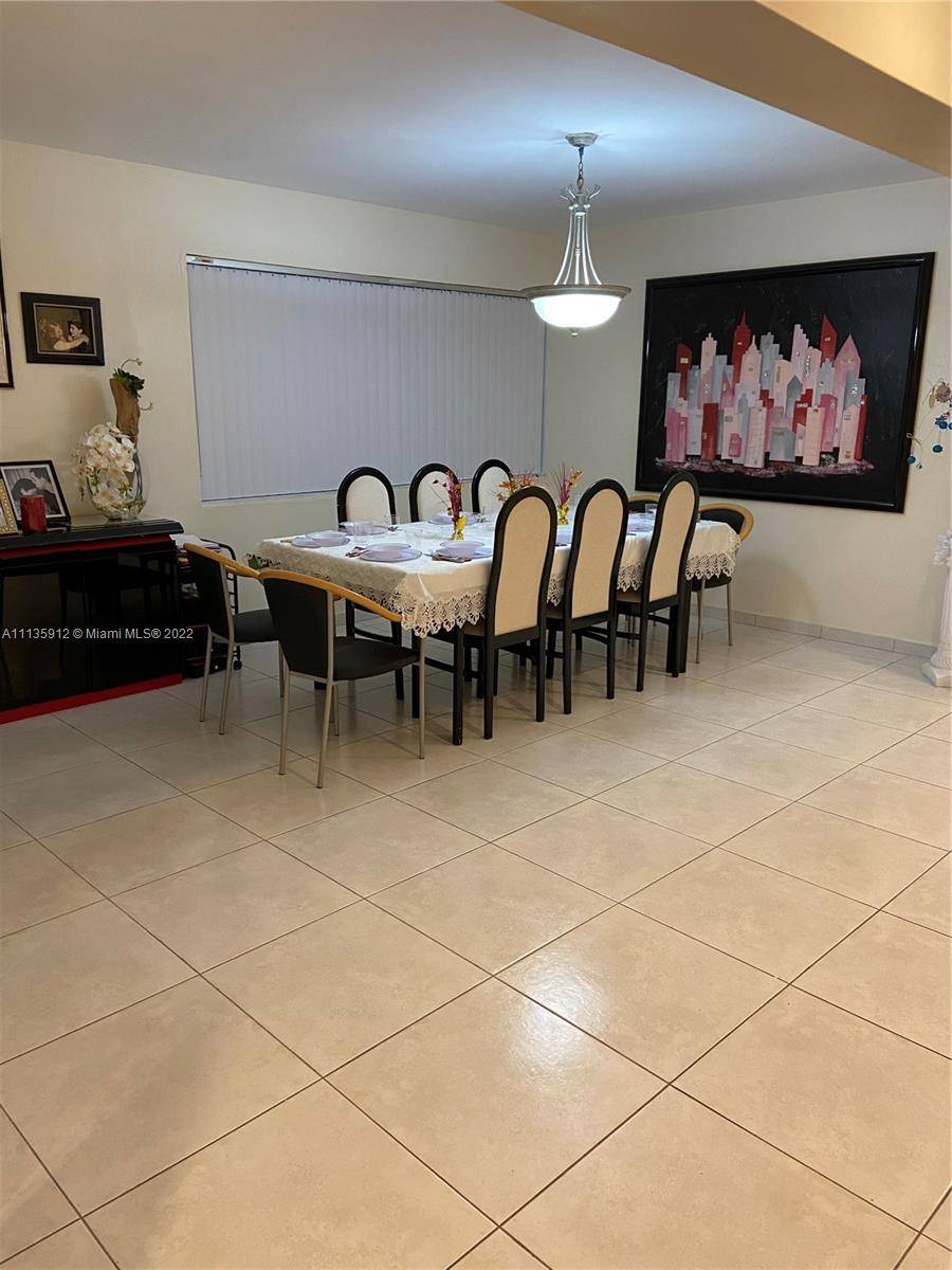 Miami, FL 33179,20525 NE 19th Ct