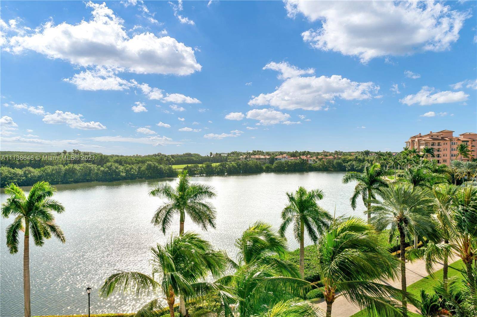 Coral Gables, FL 33158,13627 Deering Bay Dr #504