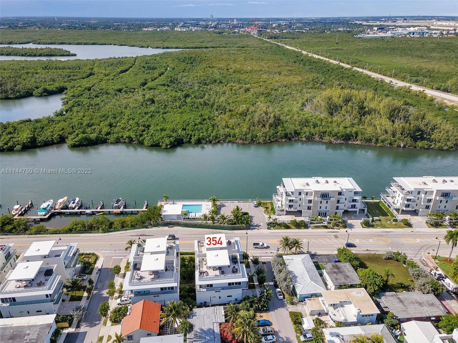 Hollywood, FL 33019,354 Walnut St #354