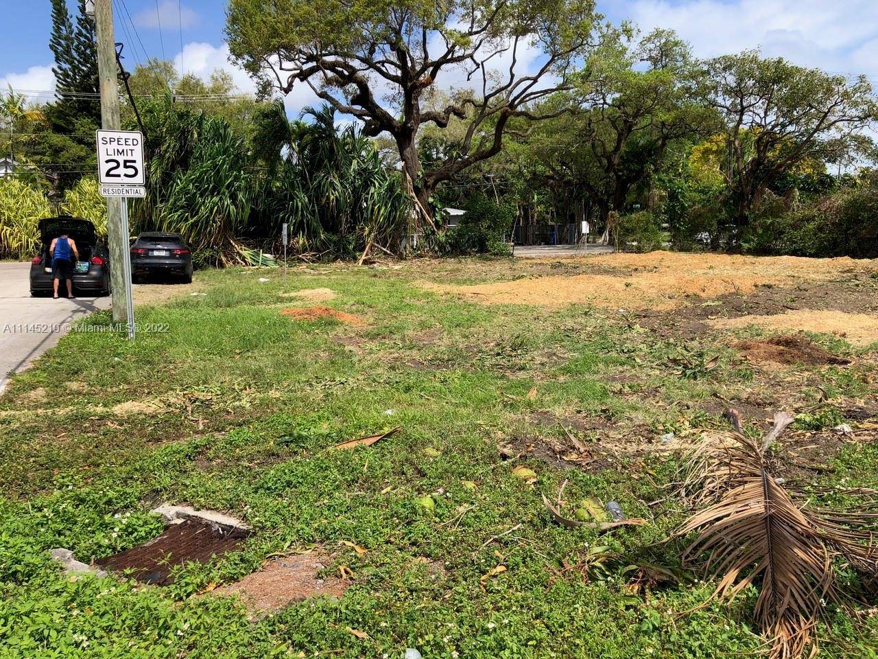 Miami, FL 33138,376 NE 82 Street