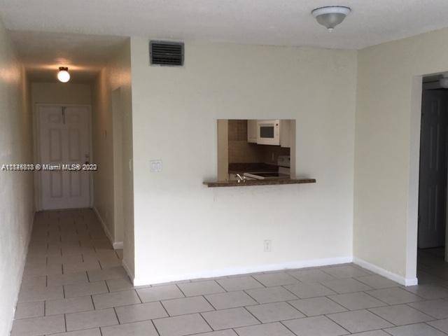 North Lauderdale, FL 33068,7625 Tam Oshanter Blvd #102-2