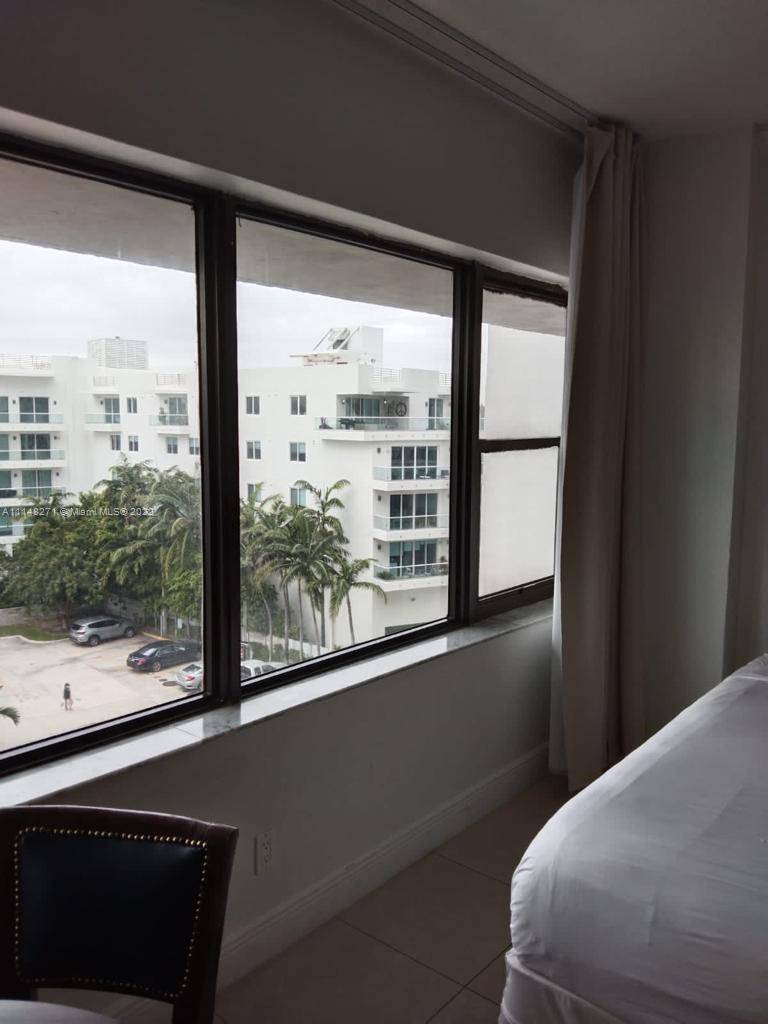 Miami Beach, FL 33141,6345 Collins Ave #620