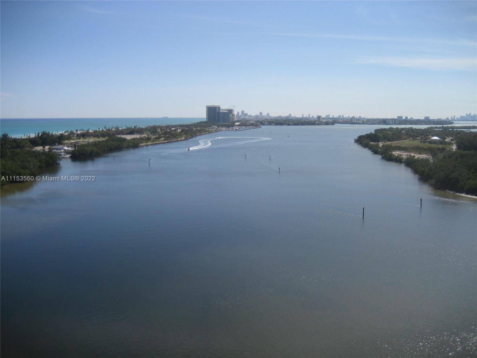 Sunny Isles Beach, FL 33160,300 Bayview Dr #1802