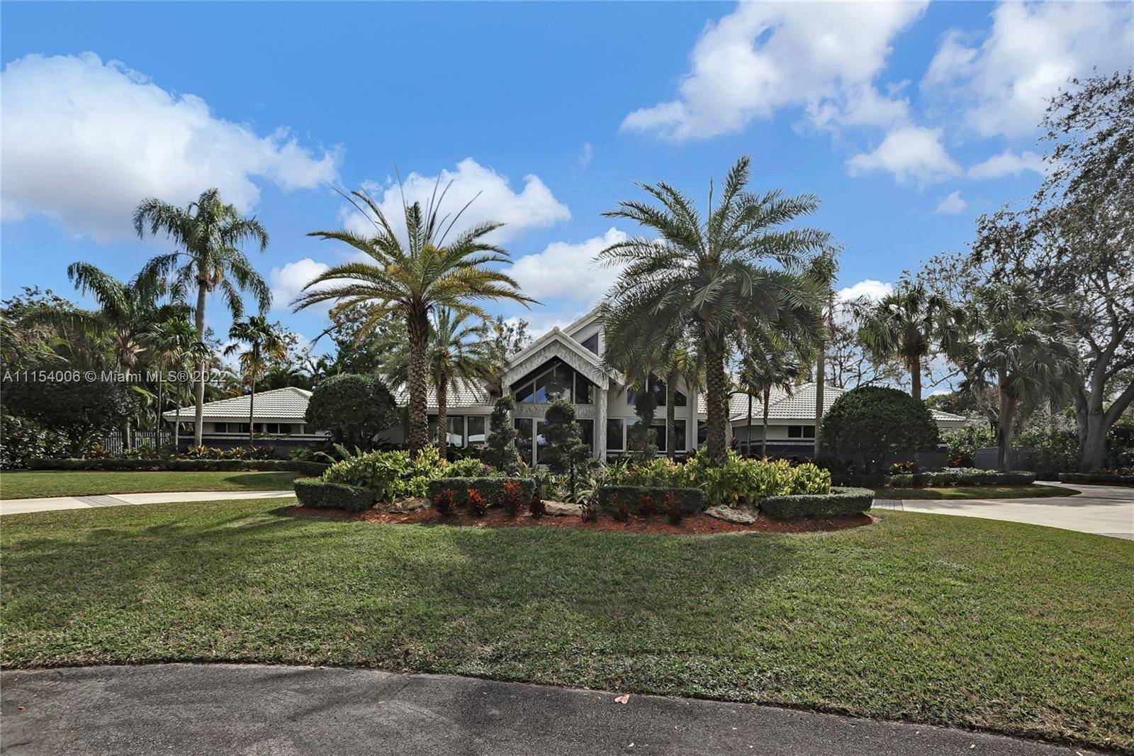 Miami, FL 33176,9220 SW 105th St