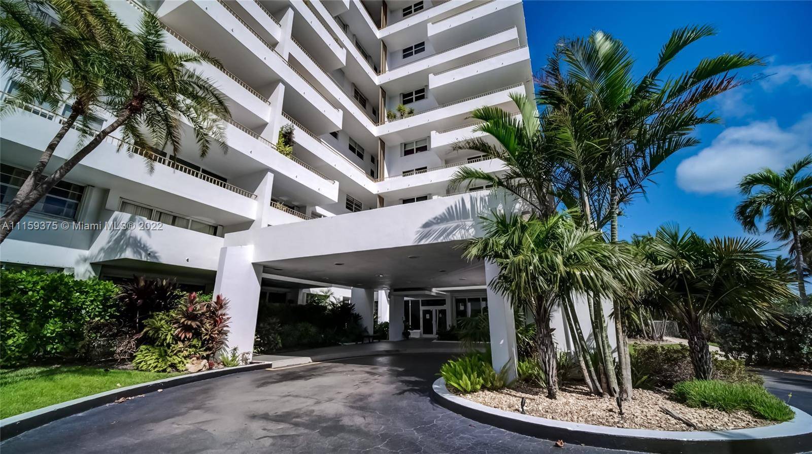 Key Biscayne, FL 33149,177 Ocean Lane Dr #812