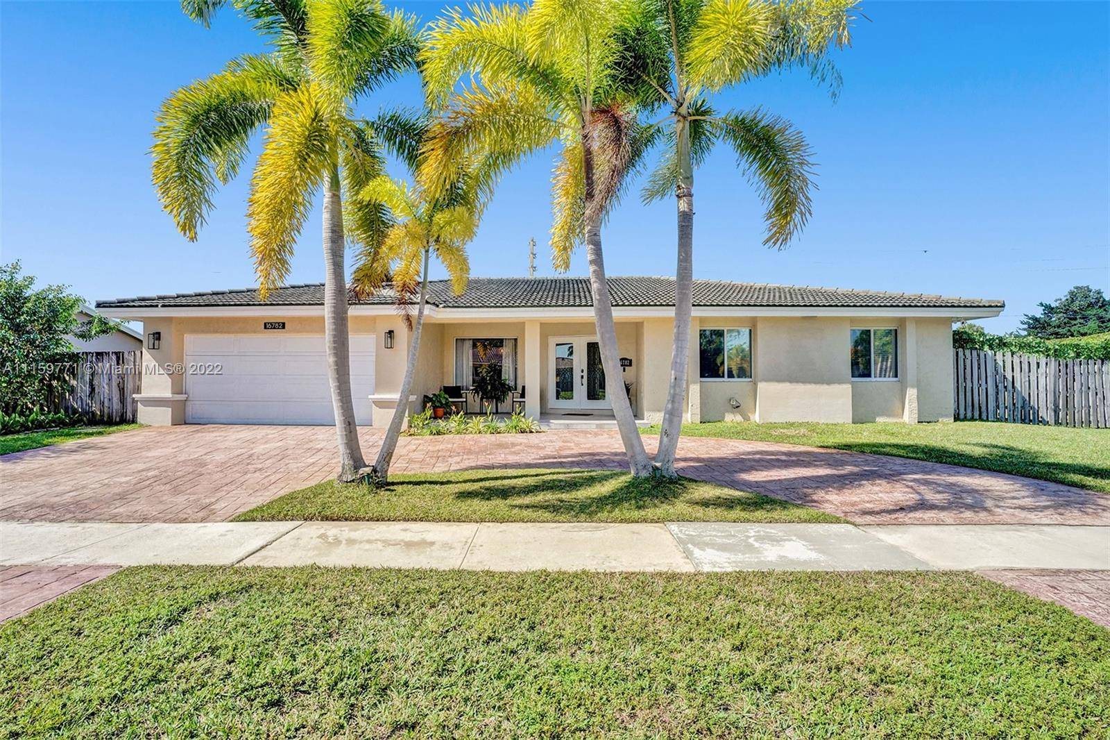 Weston, FL 33326,16782 Golfview Dr.